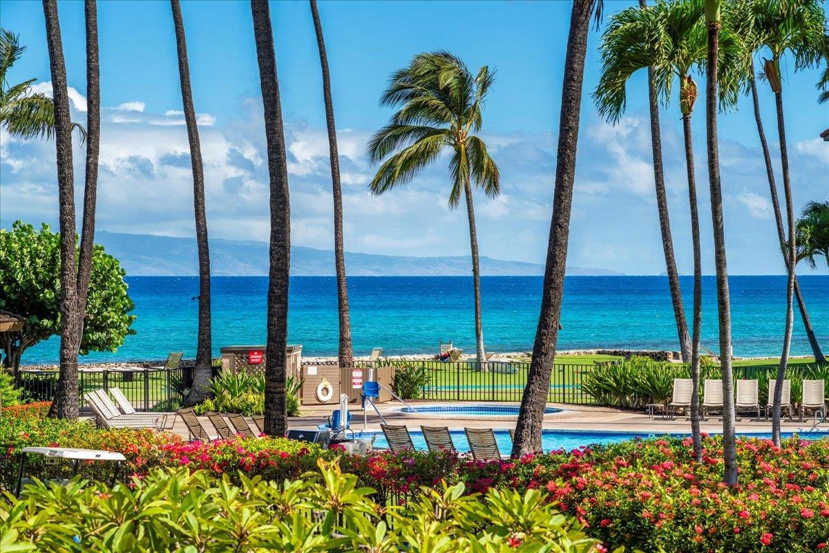 Papakea Resort #E-209, 3543 Lower Honoapiilani Road, Lahaina